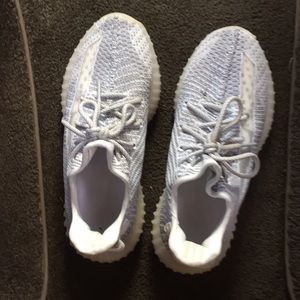 Used static yeezys